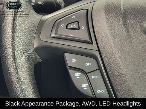 Used 2023 Ford Edge SE w/ Black Appearance Package image 26