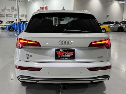 Used 2021 Audi Q5 Premium Plus w/ Premium Plus Package image 19