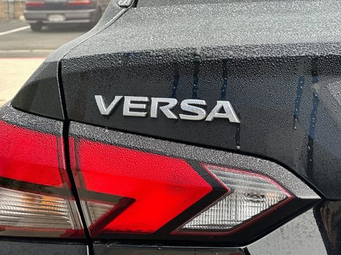 Used 2025 Nissan Versa SV image 26