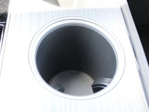 Certified 2026 Toyota Sienna XLE FWD image 48