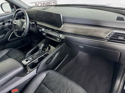 Used 2023 Kia Telluride EX X-Line image 35