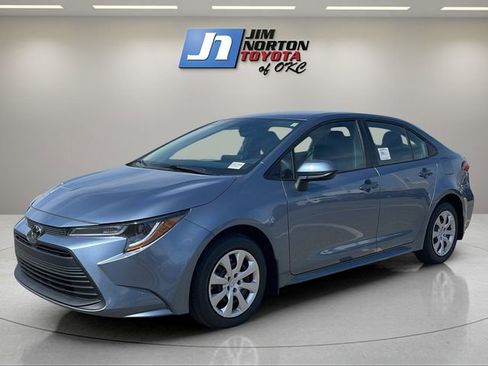 New 2026 Toyota Corolla LE image 1