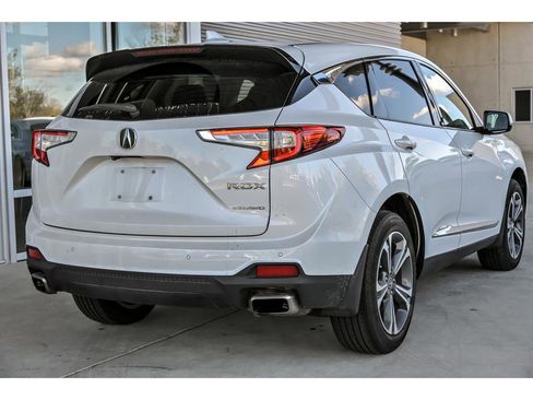 Used 2023 Acura RDX AWD w/ Advance Package image 8