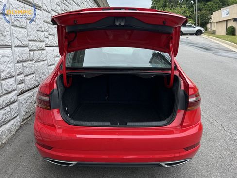 Used 2019 Volkswagen Jetta R-Line FWD image 48