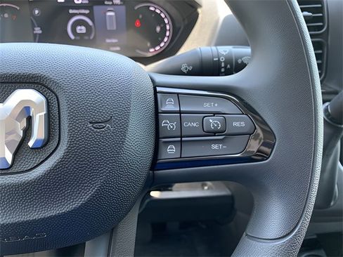 New 2024 RAM ProMaster 3500 w/ Premium Convenience Group image 13