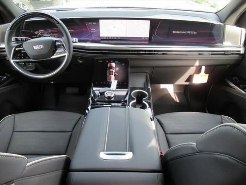 New 2026 Cadillac Escalade ESV Sport w/ Touring Package image 11