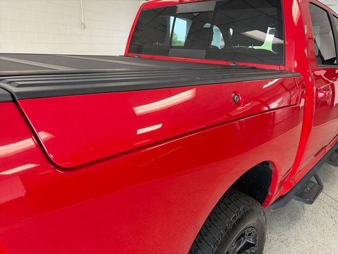 Used 2019 RAM 1500 Big Horn w/ Rambox Value Package AWD/4WD image 13