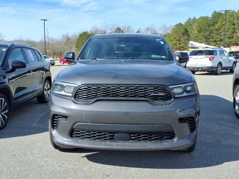 Used 2024 Dodge Durango GT image 2