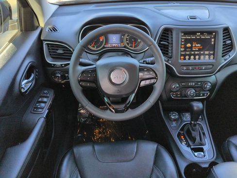 Certified 2023 Jeep Cherokee Altitude Lux w/ Lux Elite Package AWD/4WD image 15
