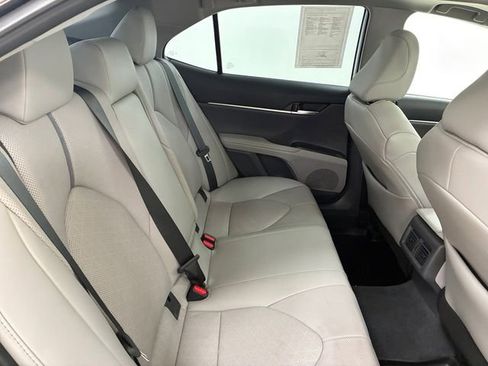 Used 2023 Toyota Camry XSE w/ Navigation Package image 16