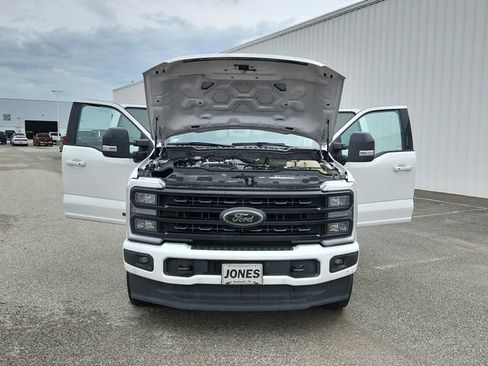 Used 2023 Ford F250 Lariat w/ Lariat Ultimate Package AWD/4WD image 28