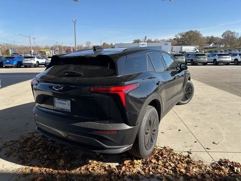 New 2026 Chevrolet Blazer EV LT image 7