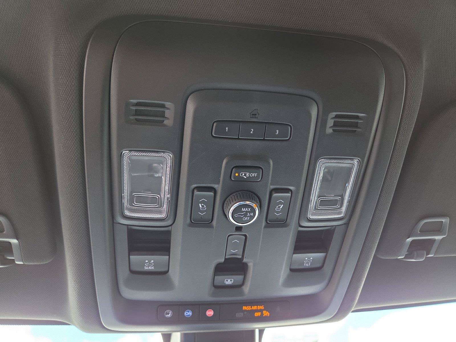 Used 2021 GMC Yukon SLT w/ SLT Premium Package AWD/4WD image 24