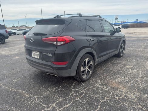 Used 2016 Hyundai Tucson Limited w/ Option Group 03 AWD/4WD image 4