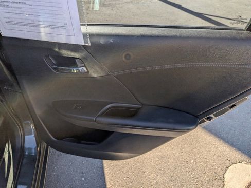 Used 2013 Honda Accord EX-L image 40