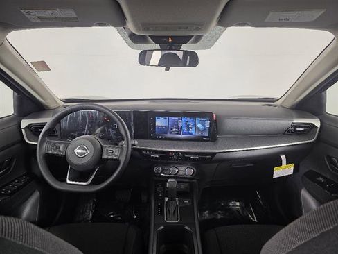 New 2026 Nissan Kicks S FWD image 27