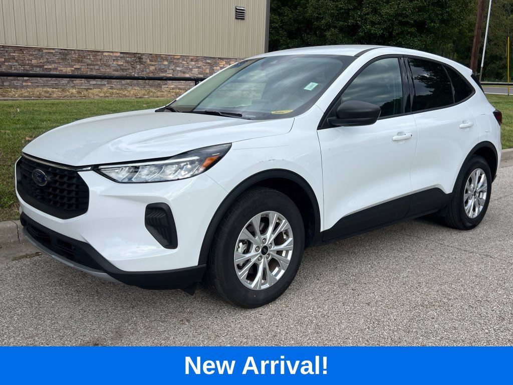 Used 2025 Ford Escape Active FWD image 1
