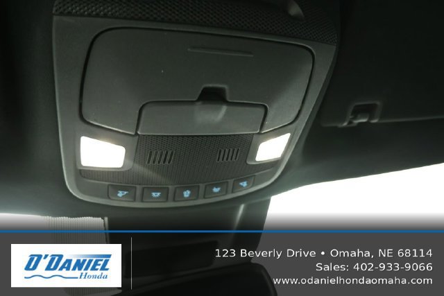 Used 2019 Ford Expedition XLT w/ Equipment Group 202A AWD/4WD image 30