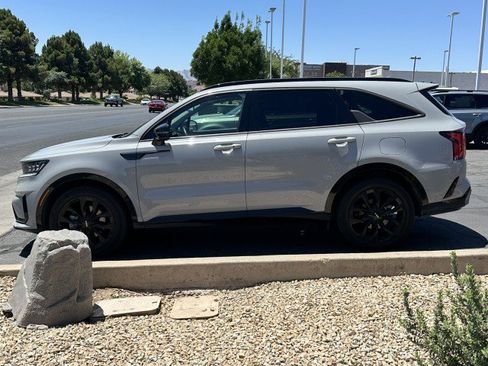 Used 2022 Kia Sorento SX FWD image 6