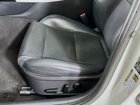 Used 2019 Kia Stinger GT1 AWD/4WD image 29