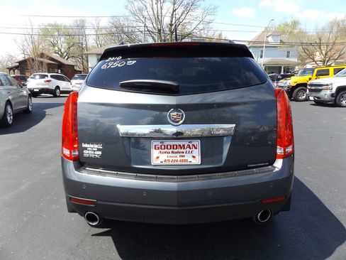 Used 2010 Cadillac SRX Luxury image 8