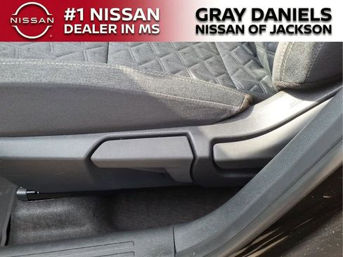 New 2026 Nissan Kicks SV AWD/4WD image 12