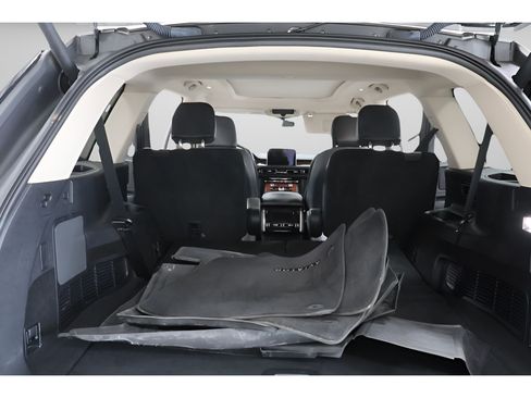 Used 2023 Lincoln Aviator Grand Touring w/ Equipment Group 301A AWD/4WD image 27