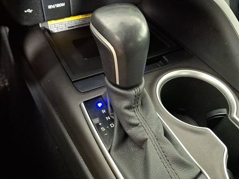 Used 2021 Toyota Camry XLE AWD/4WD image 16