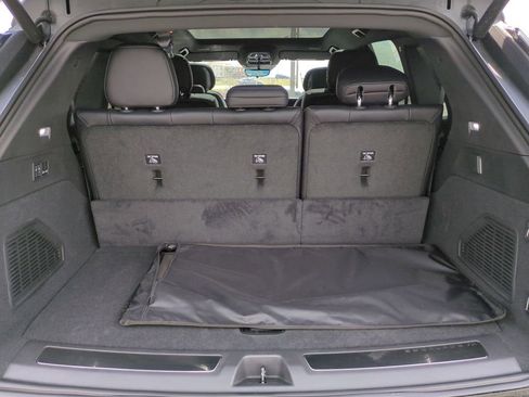 New 2026 Cadillac Escalade IQ Luxury 1 image 12