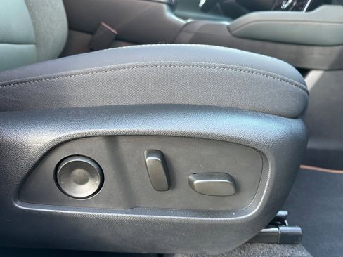 Used 2026 GMC Terrain AT4 w/ Convenience Package III image 22