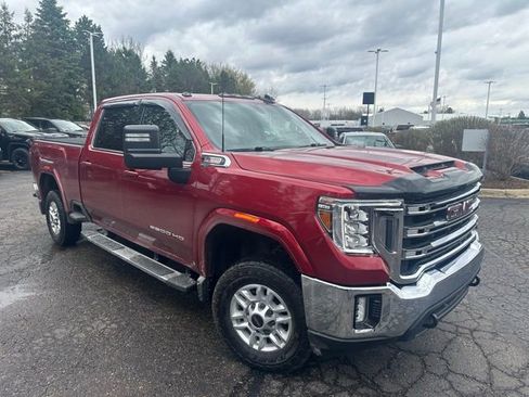Used 2022 GMC Sierra 2500 SLE w/ SLE Convenience Package image 3