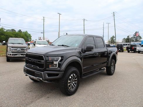 Used 2020 Ford F150 Raptor w/ Equipment Group 801A Mid AWD/4WD image 2