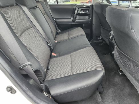 Used 2022 Toyota 4Runner TRD Off-Road image 14