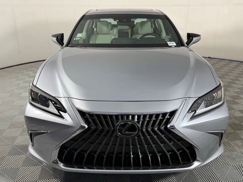 New 2025 Lexus ES 350 w/ Premium Package image 10