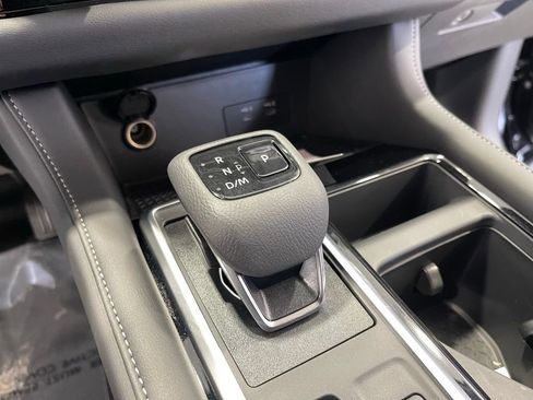 New 2026 Nissan Pathfinder SV FWD image 10
