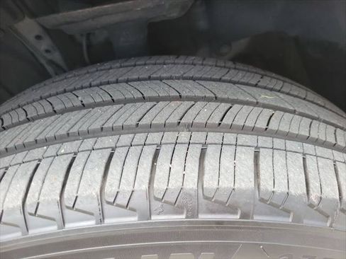 Certified 2021 Toyota RAV4 XLE Premium FWD image 30