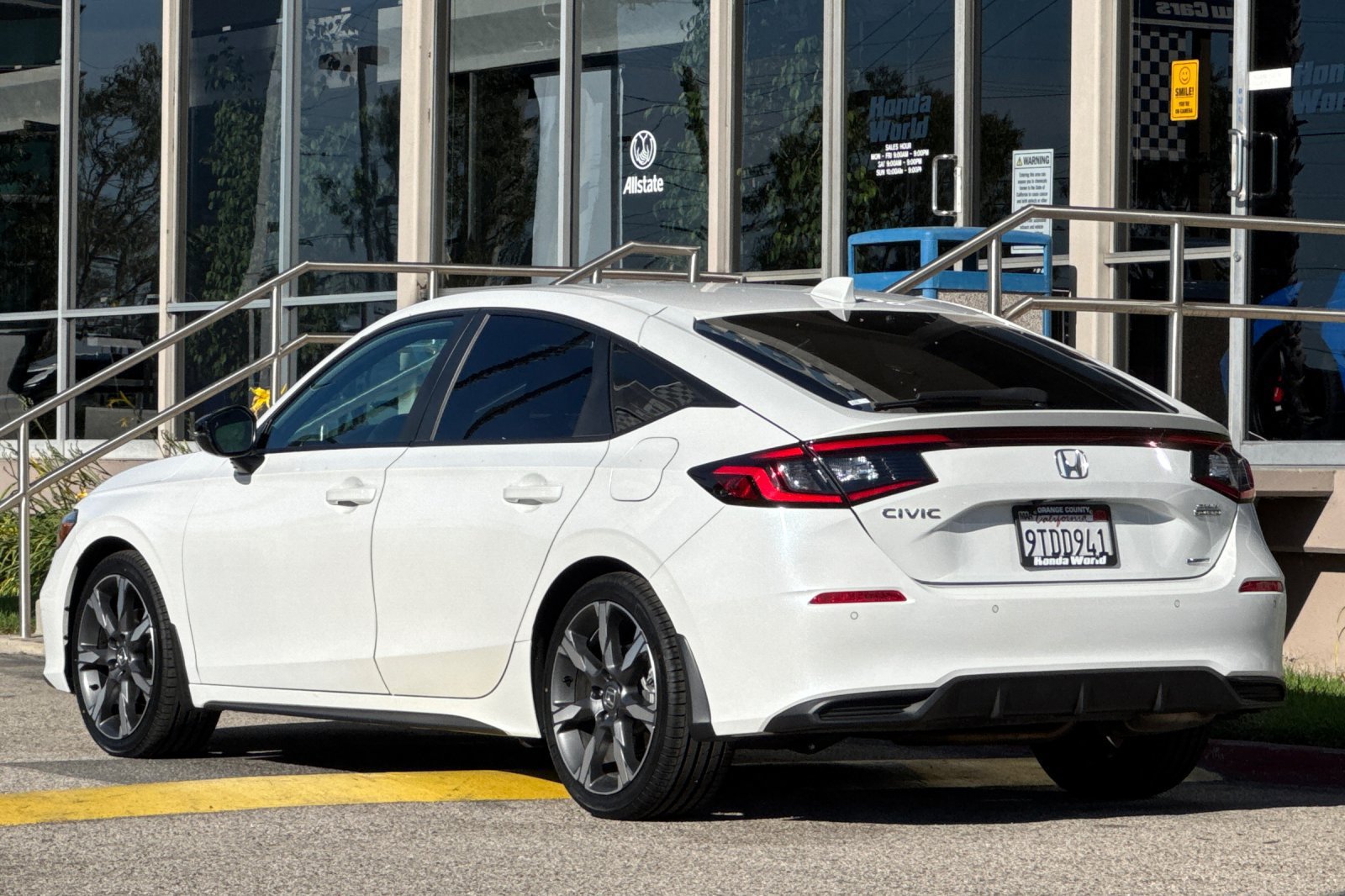Certified 2025 Honda Civic Sport Touring image 6