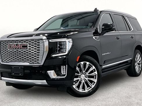 Used 2021 GMC Yukon Denali w/ Denali Premium Package AWD/4WD image 14