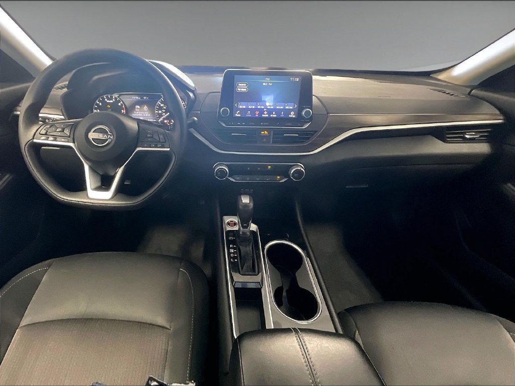 Certified 2024 Nissan Altima 2.5 SV FWD image 21