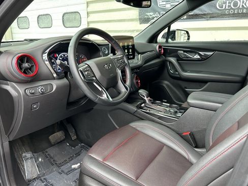 Used 2025 Chevrolet Blazer RS image 11
