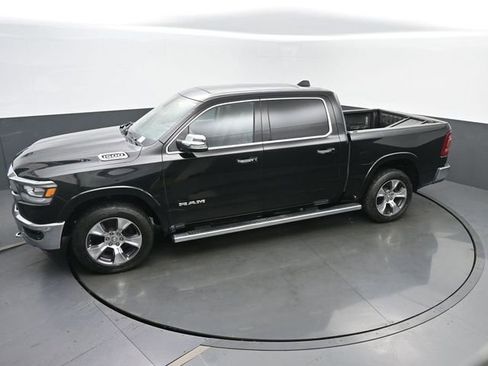 Used 2019 RAM 1500 Laramie AWD/4WD image 37