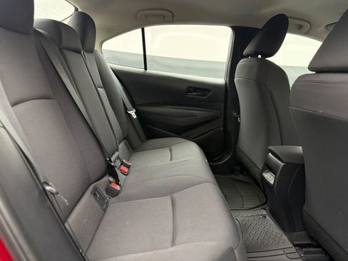 Used 2025 Toyota Corolla LE FWD image 24