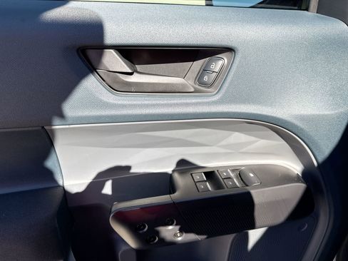 Used 2025 Ford Maverick XL image 15