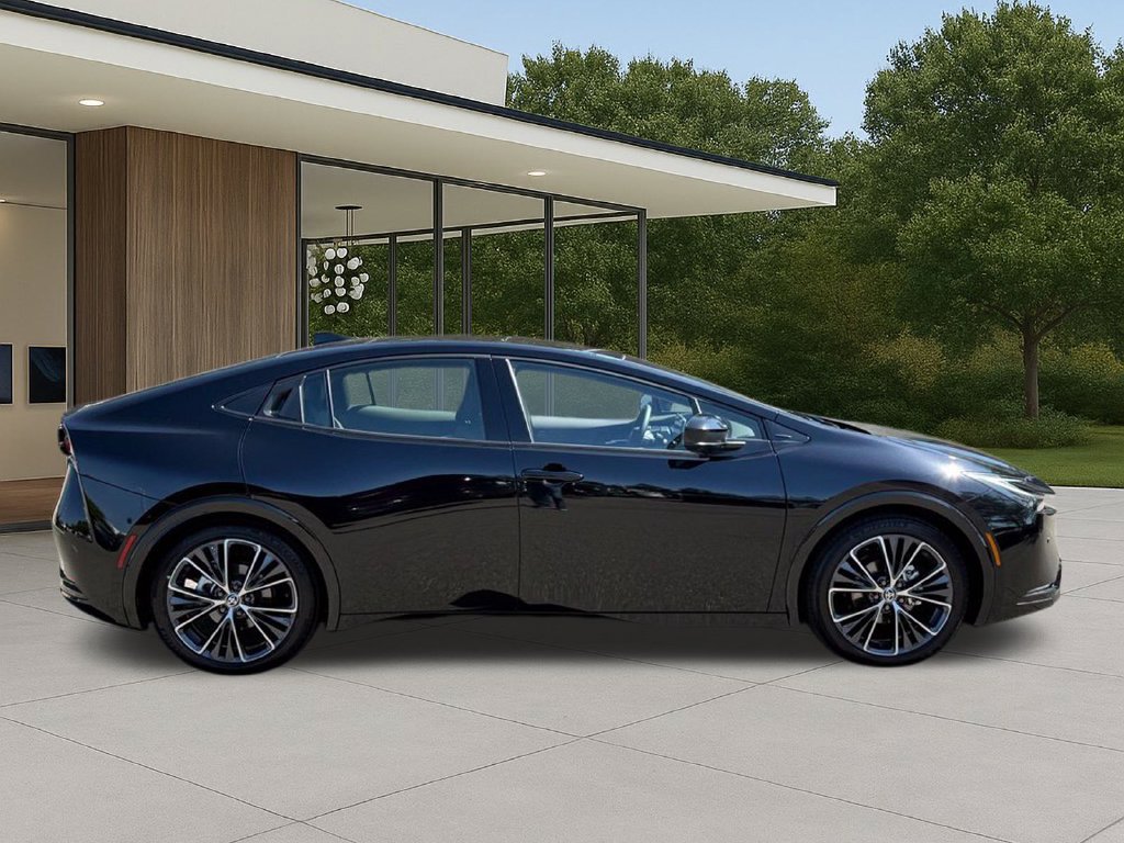 Used 2026 Toyota Prius Limited w/ Limited Premium Package FWD image 7