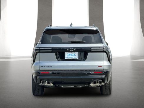 New 2026 Chevrolet Traverse RS image 5