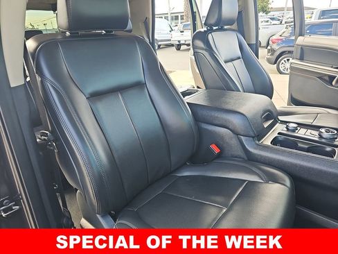 Used 2024 Ford Expedition XLT image 10