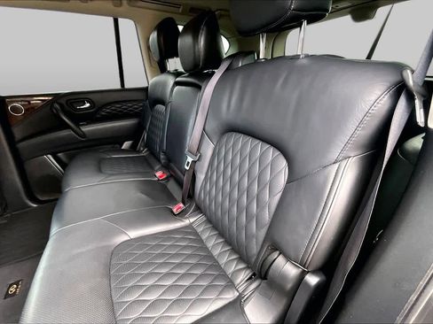 Used 2018 INFINITI QX80 2WD w/ Deluxe Technology Package image 21