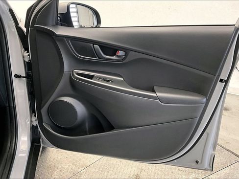 Certified 2023 Hyundai Kona SE w/ Cargo Package AWD/4WD image 18