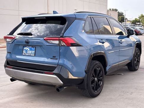 Used 2024 Toyota RAV4 SE AWD/4WD image 6