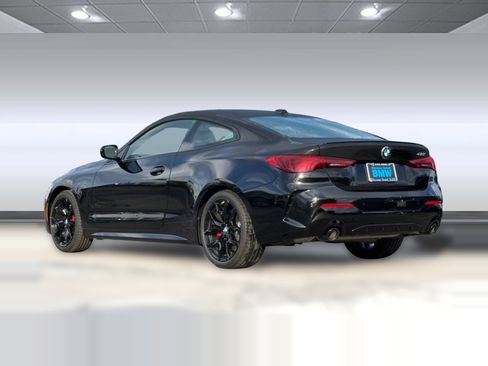 New 2026 BMW 430i Coupe w/ M Sport Package image 3
